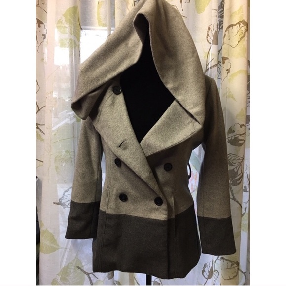 Banana Republic Jackets & Blazers - Banana republic grey two tone hooded pea coat